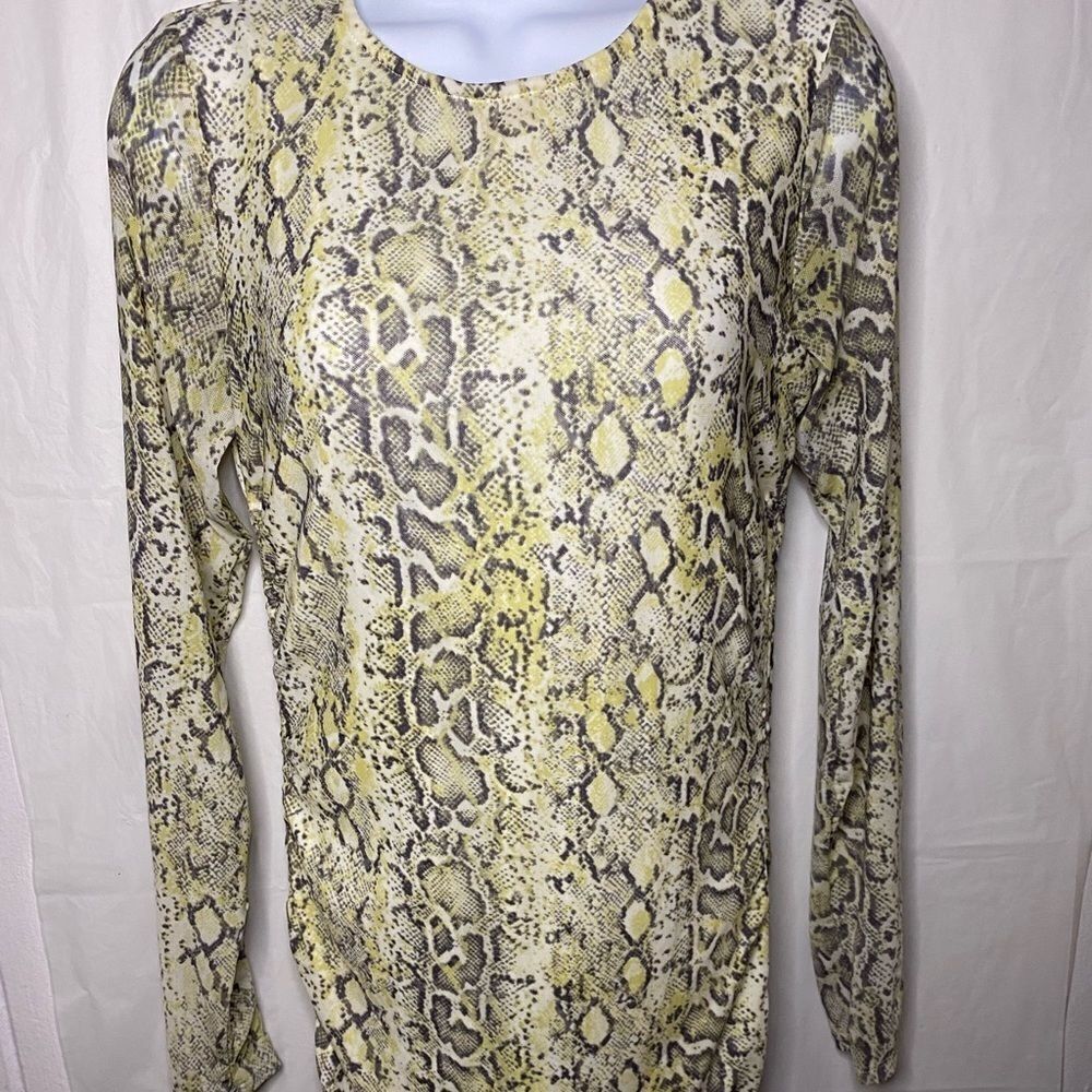 Forever 21 Grey and yellow snake print body con dress